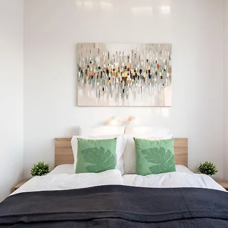 Sunny - Balcony - Very Modern - Next To River Budapest